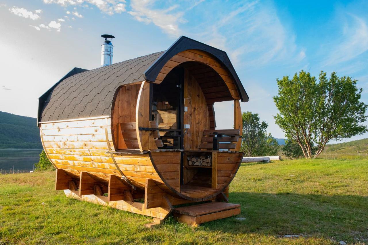 Bringnes Camp Villa Russenes ภายนอก รูปภาพ